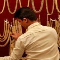 What is the price of 22 carat gold?