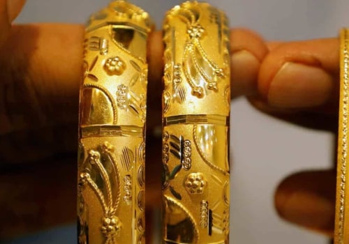 What is the price of 1 kg 24 carat gold in india?